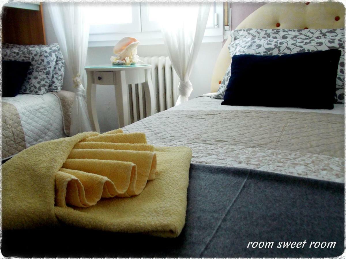 Room Sweet Room Болонья Экстерьер фото